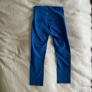 Wunder under lululemon cropped leggings
